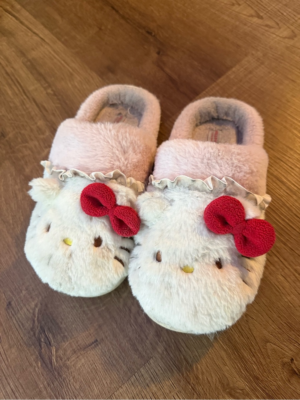 Hello Kitty Pink Plush Slippers with Red Bows